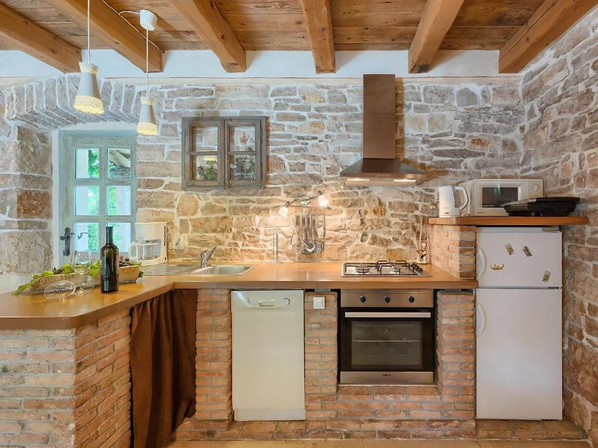 Holiday Home Hrelja - Roj418 By Interhome Žminj