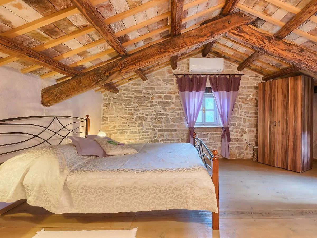 Holiday Home Hrelja - Roj418 By Interhome Žminj 0*,